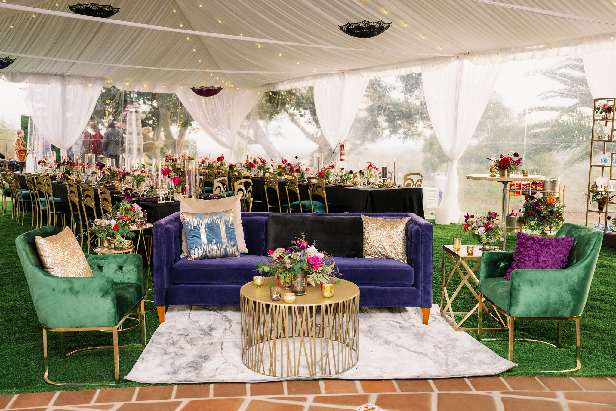 Lounge couches